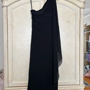 Beautiful Ralph Lauren Evening black evening gown. Worn once. Make me offers!